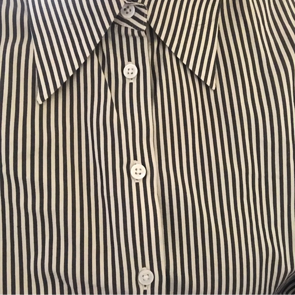 Banana republic striped dagger collar button down